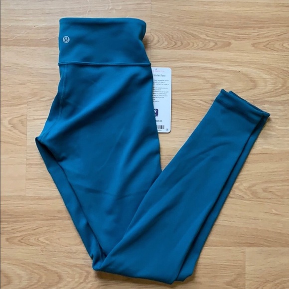 lululemon athletica Pants - Lululemon Wunder Under reversible leggings